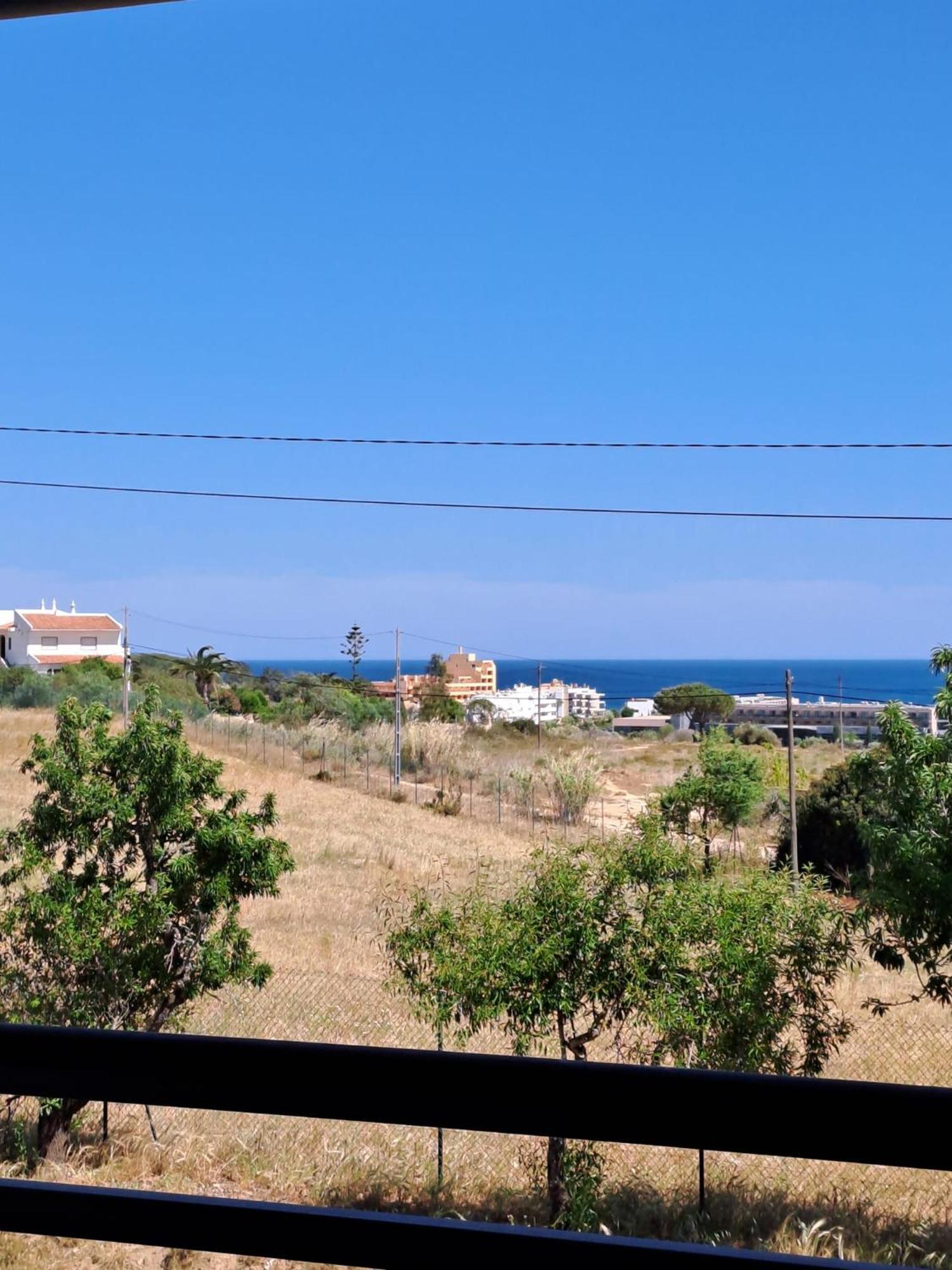 Sea View Apartment Near Meia Praia Beach In Lagos! 客房 照片